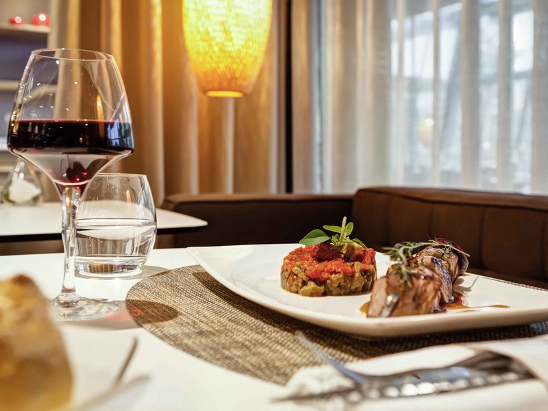 mercure lyon charbonnieres