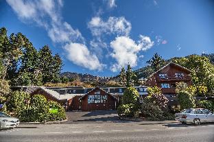 yha queenstown lakefront adults only