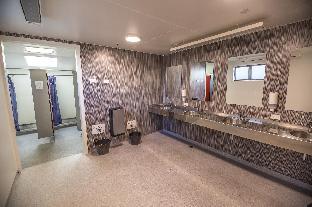 yha queenstown lakefront adults only