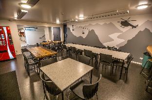 yha queenstown lakefront adults only