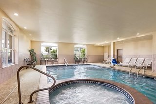 comfort inn and suites