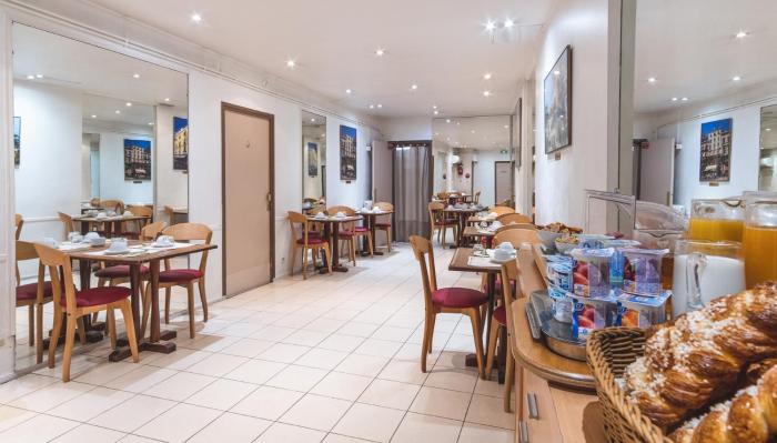 ours blanc place victor hugo