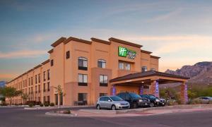 hol inn exp and suites oro valley tucson north