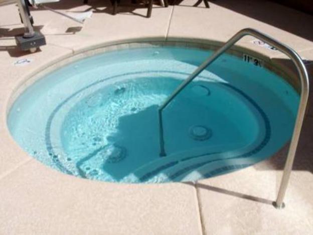 hol inn exp and suites oro valley tucson north