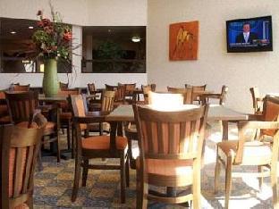 hol inn exp and suites oro valley tucson north