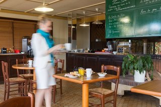 hotel the originals annecy aeroport