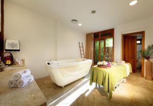 grand palladium imbassai resort and spa all inclusive