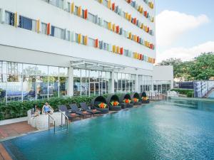 Harris Hotel Batam Center Batam,Batam City>>Batam,4 star