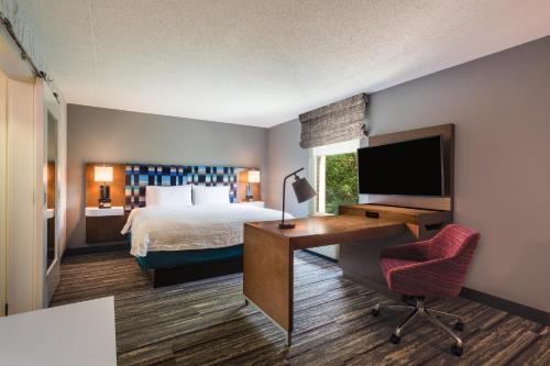 Hampton Inn & Suites Herndon-Reston,Herndon>>Fairfax,3 star