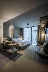 Altstadthotel Weisses Kreuz,Tyrol>>Innsbruck,4 star