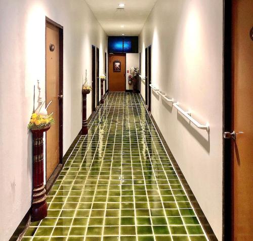 cm night bazaar boutique hotel