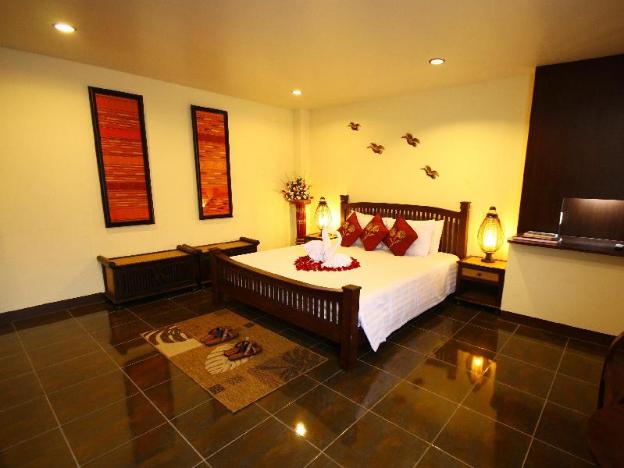 cm night bazaar boutique hotel