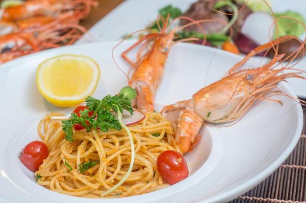 cm night bazaar boutique hotel