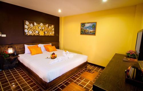 cm night bazaar boutique hotel