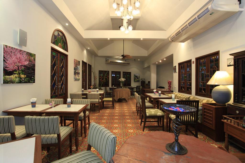 at pingnakorn hotel chiang mai