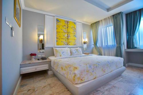 at pingnakorn hotel chiang mai