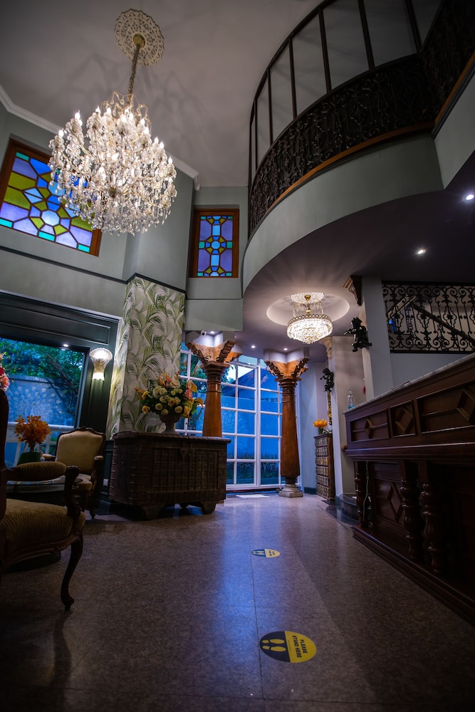 at pingnakorn hotel chiang mai