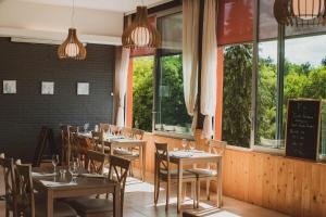 Mont-Des-Pins Dennenheuvel,Durbuy>>Bomal-Sur-Ourthe,3 star