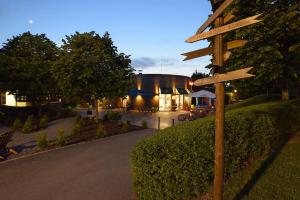 Mont-Des-Pins Dennenheuvel,Durbuy>>Bomal-Sur-Ourthe,3 star
