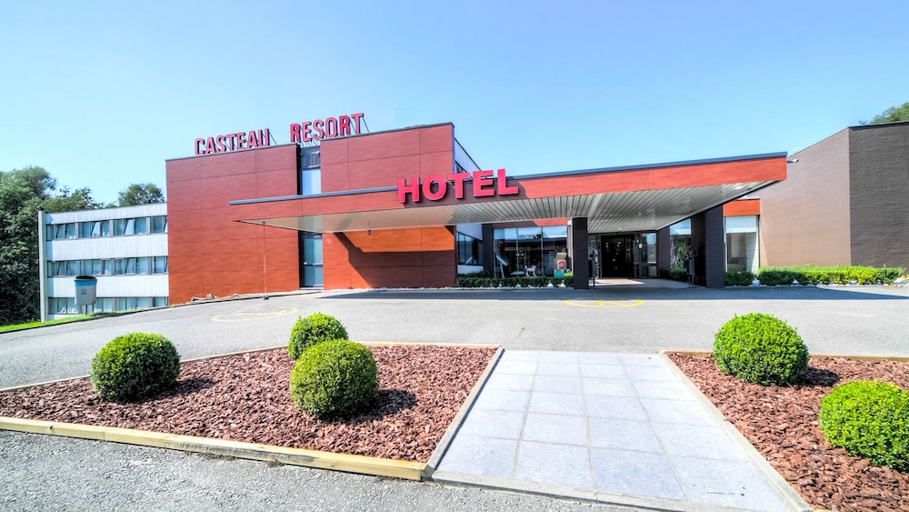 hotel and aparthotel casteau resort mons