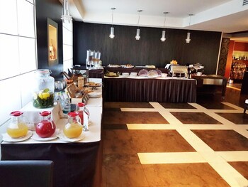 axolute comfort hotel