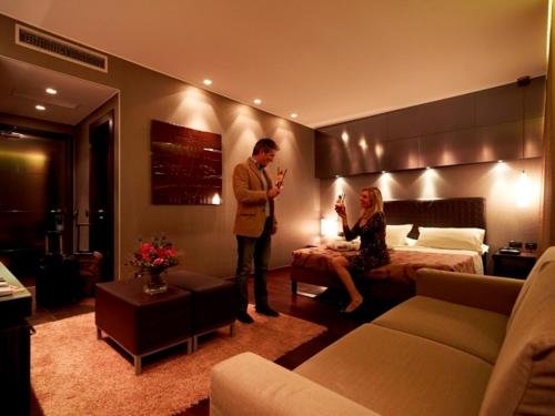 axolute comfort hotel