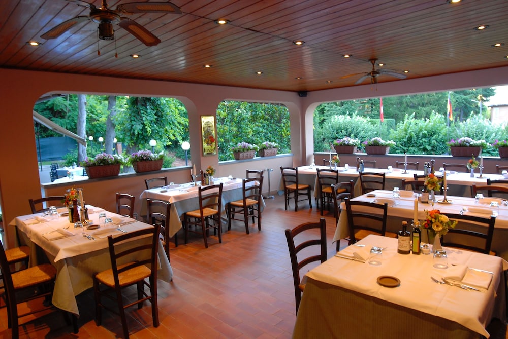 hotel ristorante terzo crotto