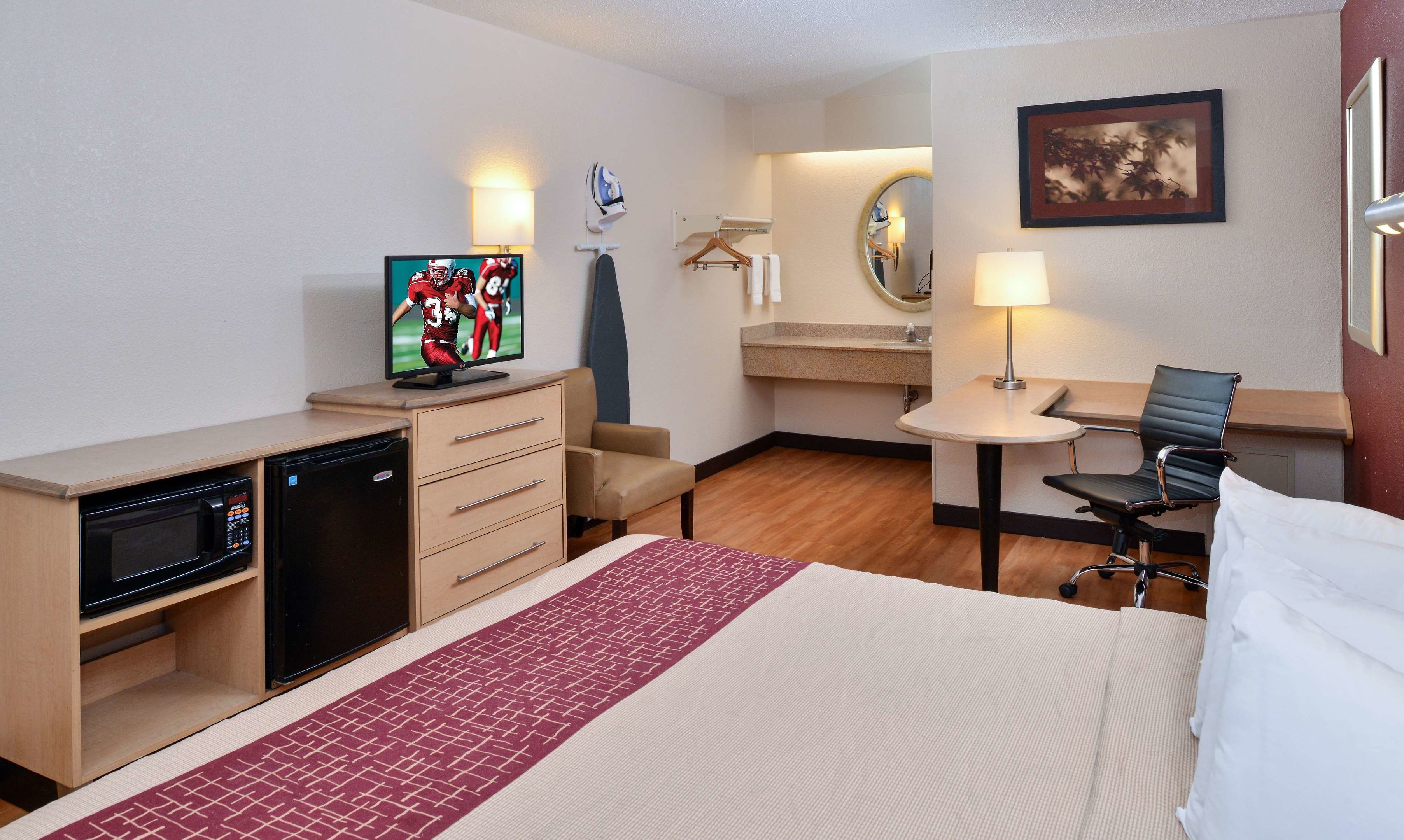 red roof inn milwaukee airport