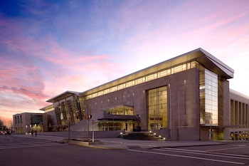 Raleigh Marriott City Center,Charlotte>>Asbury,4 star