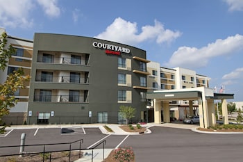 courtyard by marriott raleigh north triangle town center