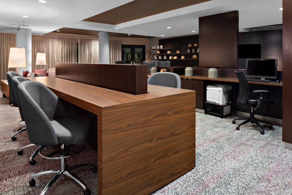 courtyard by marriott raleigh north triangle town center