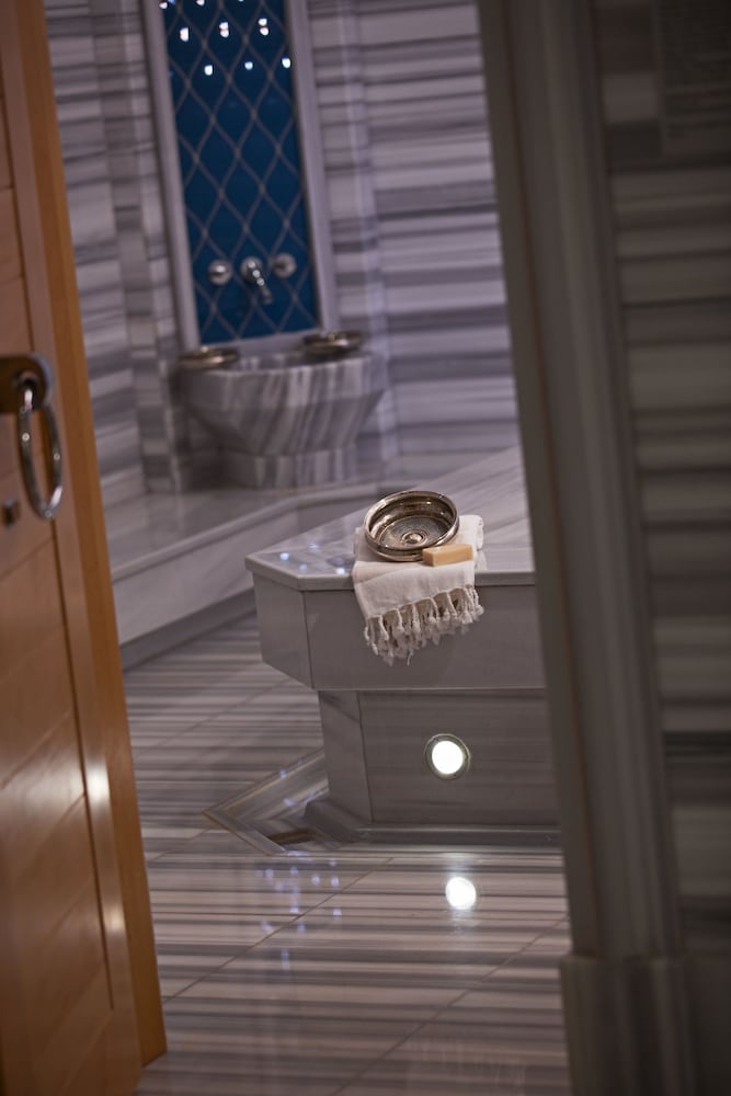 renaissance izmir hotel