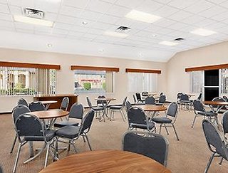 zen living suites extended stay jacksonville university blvd
