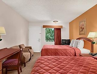 zen living suites extended stay jacksonville university blvd