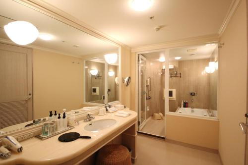 chateraise gateaux kingdom sapporo hotel and spa resort