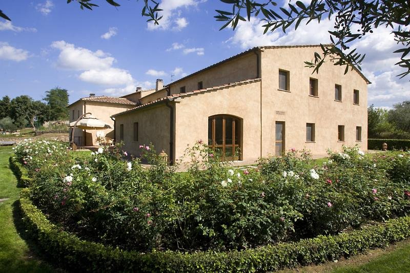 sovana hotel and resort