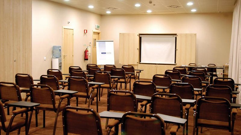 holiday inn express lisbon oeiras by ihg