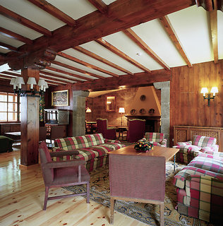 Parador De Bielsa,Espierba>>Bielsa,3 star