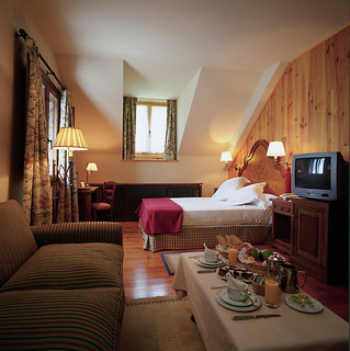 Parador De Bielsa,Espierba>>Bielsa,3 star