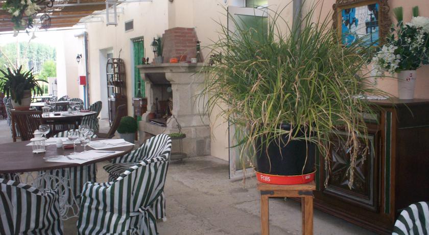 Logis Hotel Le Clos Pite,Prechacq-Les-Bains>>Montfort-En-Chalosse,3 star