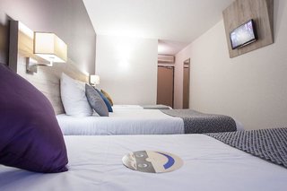 Brit Hotel Saumur,Distre>>Angers,3 star