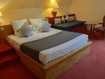 Hôtel Calisola,,3 star