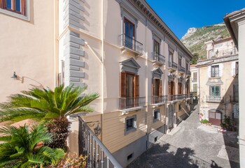 dimora del prete di belmonte bed and breakfast