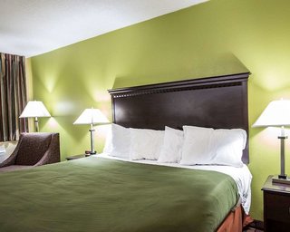 Econo Lodge Biltmore,Buncombe County>>Asheville,2 star