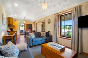 stonewell cottages and vineyards
