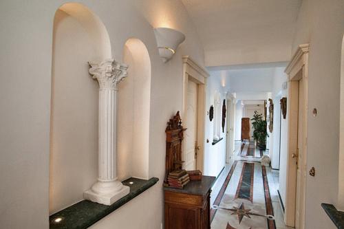 Bussola Di Hermes - Adults Only,Campania>>Anacapri,3 star