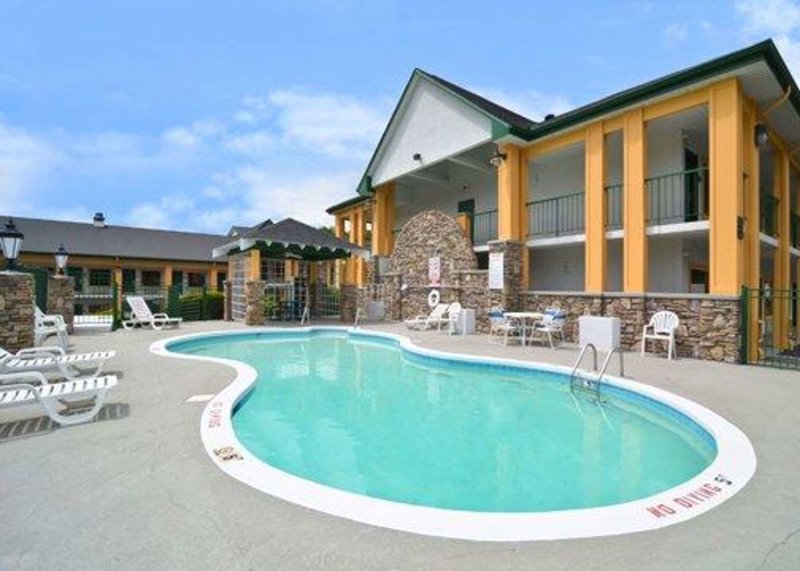 quality inn and suites biltmore east