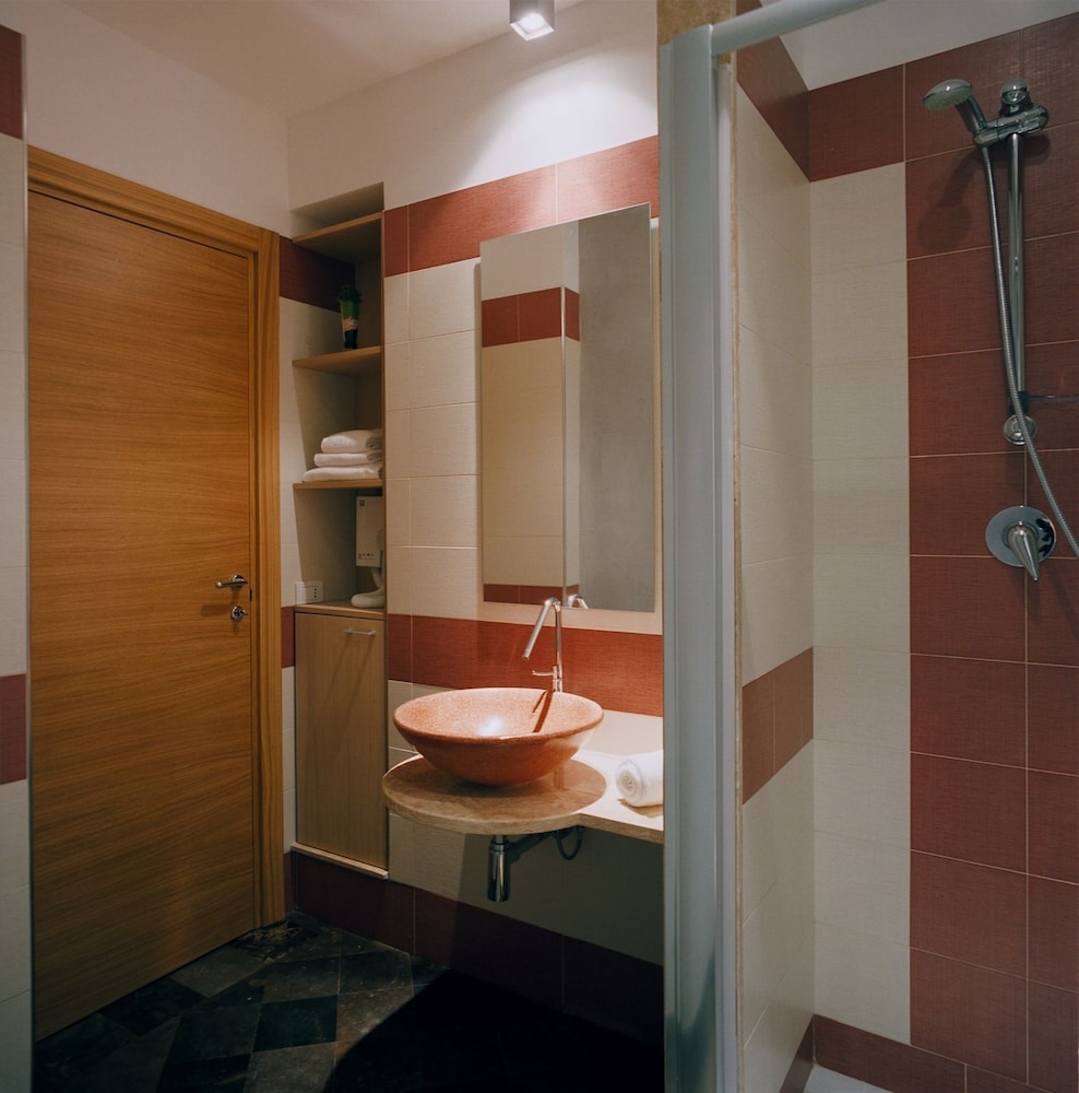 vittorio veneto hotel