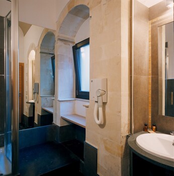 vittorio veneto hotel