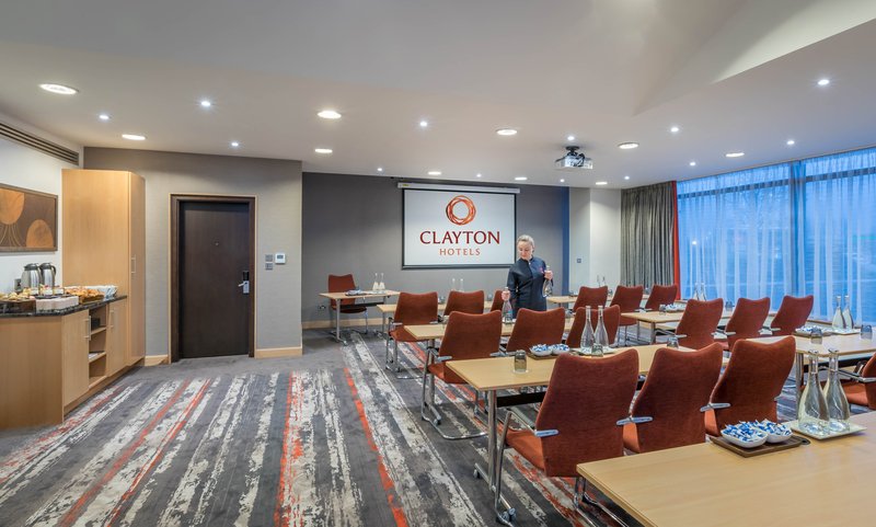 clayton hotel dublin airport